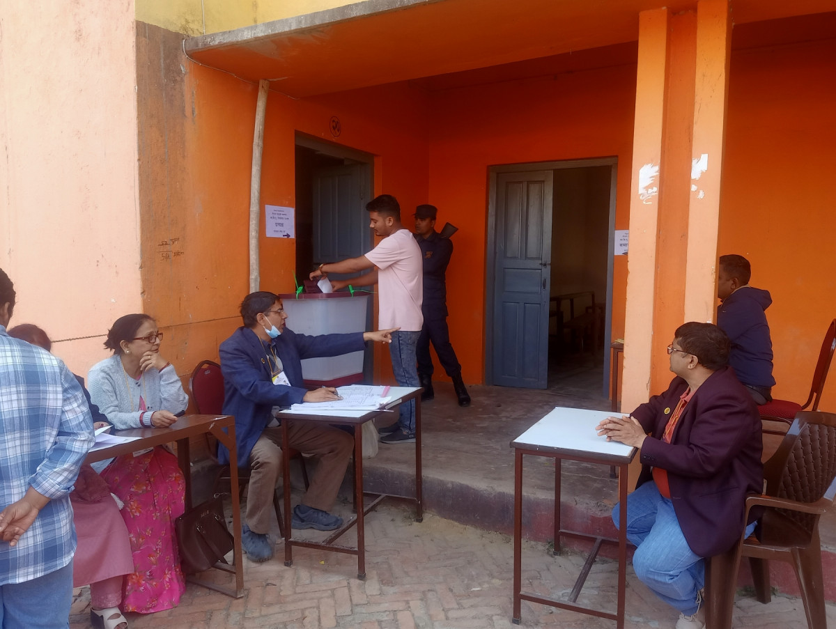 स्ववियु निर्वाचन : भैरहवा बहुमुखी क्याम्पसमा मतदान जारी (फोटो फिचर)